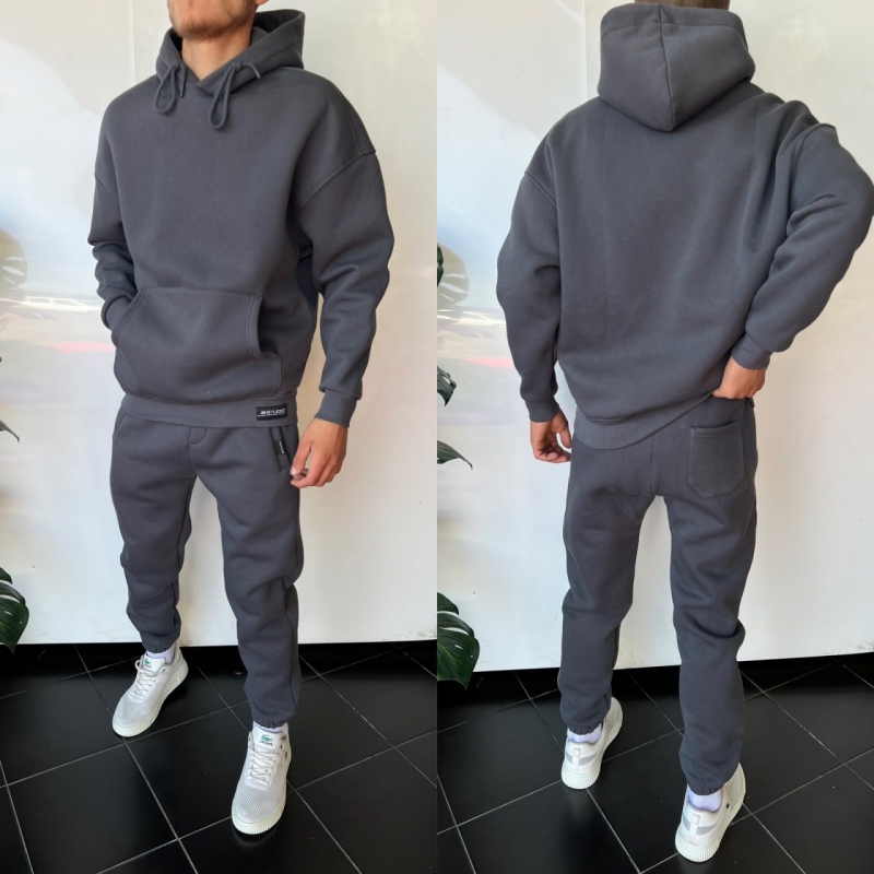 Модный теплый мужской спортивный костюм в цвете графит К-775