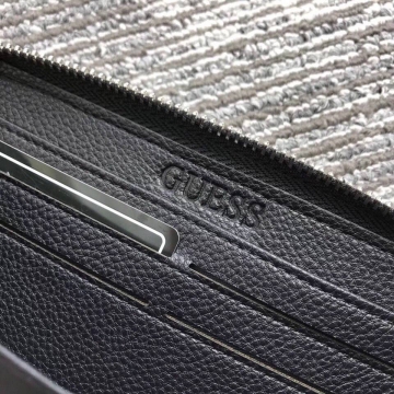 Мужской кожаный клатч Guess на молнии К-122