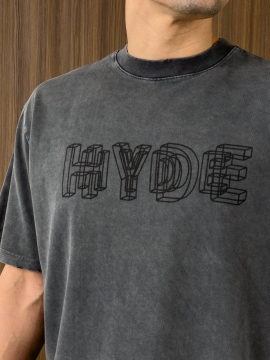 Модная оверсайз футболка Hyde в цвете графит Ф-1472