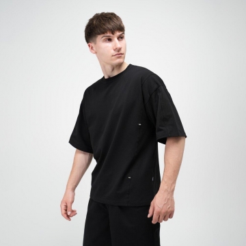 Черная футболка оверсайз мужская Slavni со строчками Ф-1576