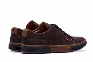 Мужские коричневые кожаные кеды Levis Т-271