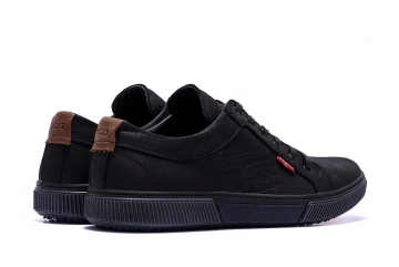 Черные Мужские кожаные кеды Levis Т-272