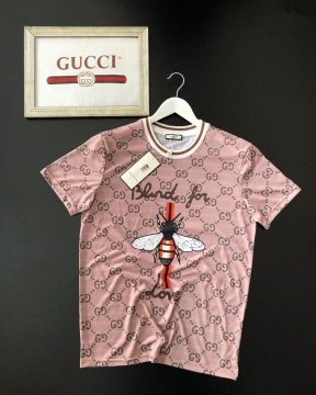 Розовая мужская брендовая футболка Gucci Ф-632