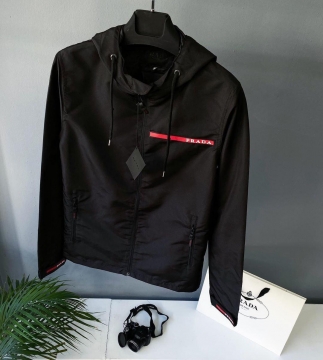 Чоловіча брендовий вітровка Prada К-361