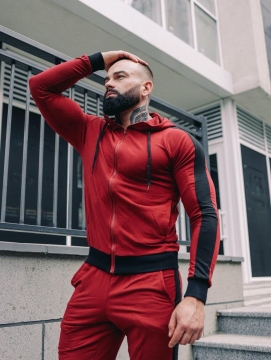 Стильний комфортний спортивний костюм з бічними смугами на змійці К-247