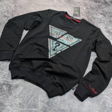 Брендовый  стильный свитер  Guess Т-368