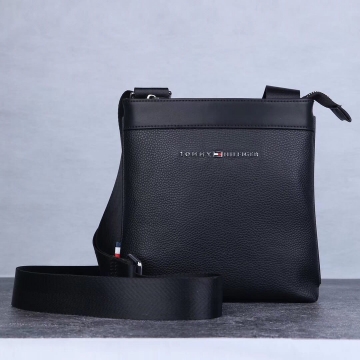 Мужская брендовая кожаная сумка Hilfiger S-46