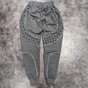 Модные молодежные спортивные штаны LV Б-258