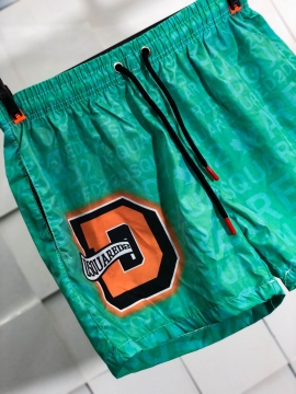 Зеленые шорты Dsquared для плавания С-319