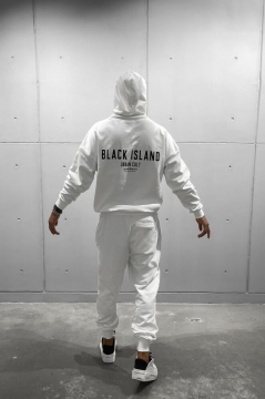 Модный спортивный костюм Black Island с капюшоном (2 цвета) К-402