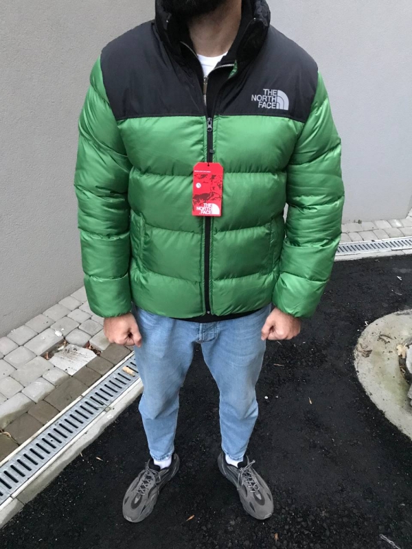Зеленый мужской пуховик North face К-590