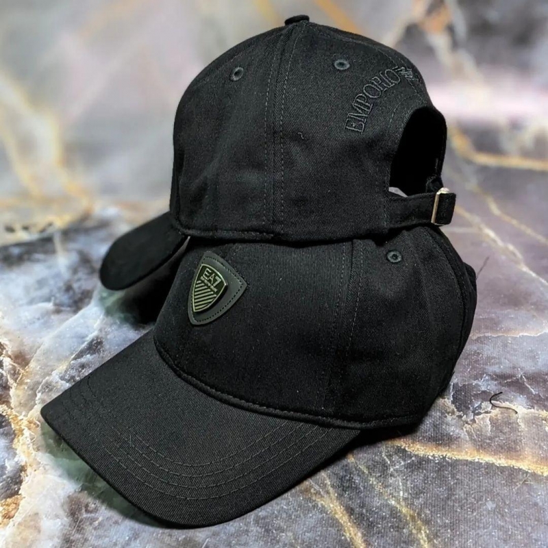 Брендова чоловіча кепка Armani К-68