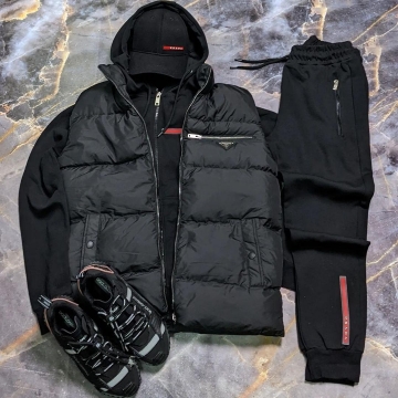 Мужской черный брендовый спортивный костюм Prada К-457