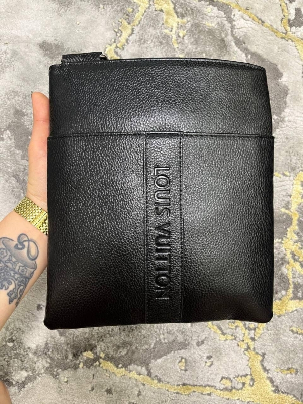 Брендовая сумка Louis Vuitton через плечо S-65