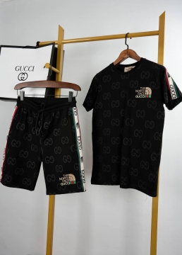 Чорний брендовий чоловічий літній костюм Gucci К-504