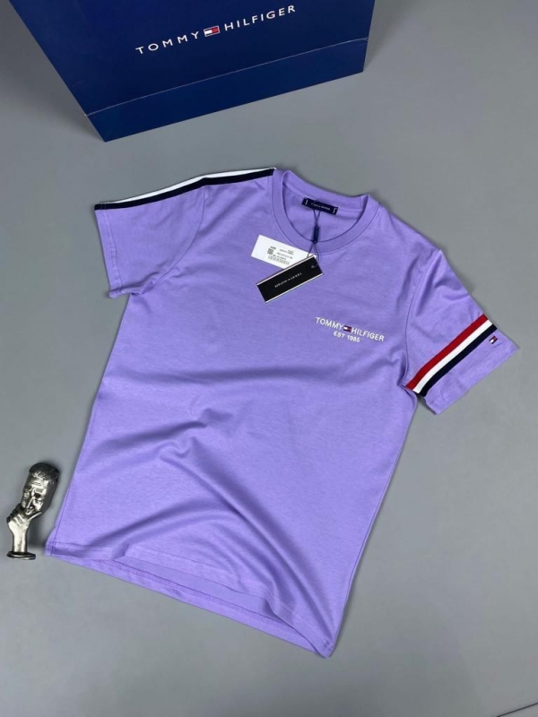 Модна брендова фіолетова футболка Hilfiger Ф-1063