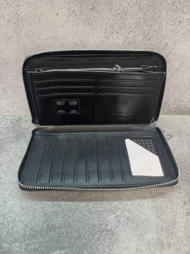Брендовое кожаное мужское портмоне Prada К-84