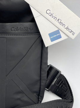 Небольшая мужская сумка Calvin через плечо S-76