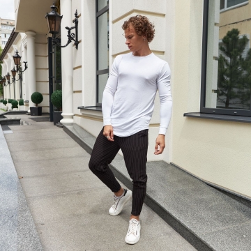 Белый стильный легкий лонгслив Т-689