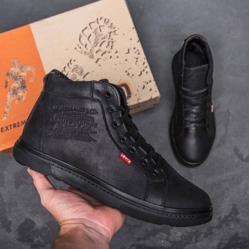 Кожаные черные мужские ботинки Levis на меху Т-668