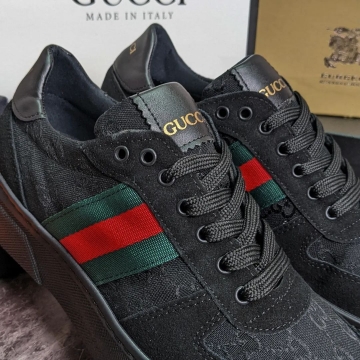 Брендові чоловічі чорні кросівки Gucci Т-674