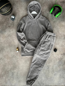 Светлый серый спортивный костюм Nike из полара К-616