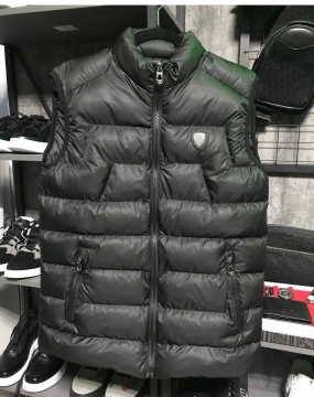 Модная брендовая мужская черная дутая жилетка Armani К-968