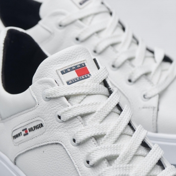 Білі кросівки Tommy із натуральної шкіри Т-803