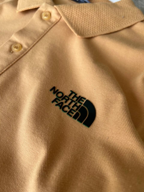 Стильное бежевое мужское поло the north face Ф-1242
