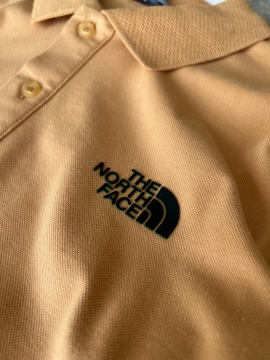 Стильное бежевое мужское поло the north face Ф-1242