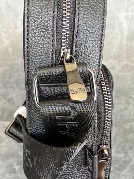Мужская кожаная сумка Hugo Boss S-88