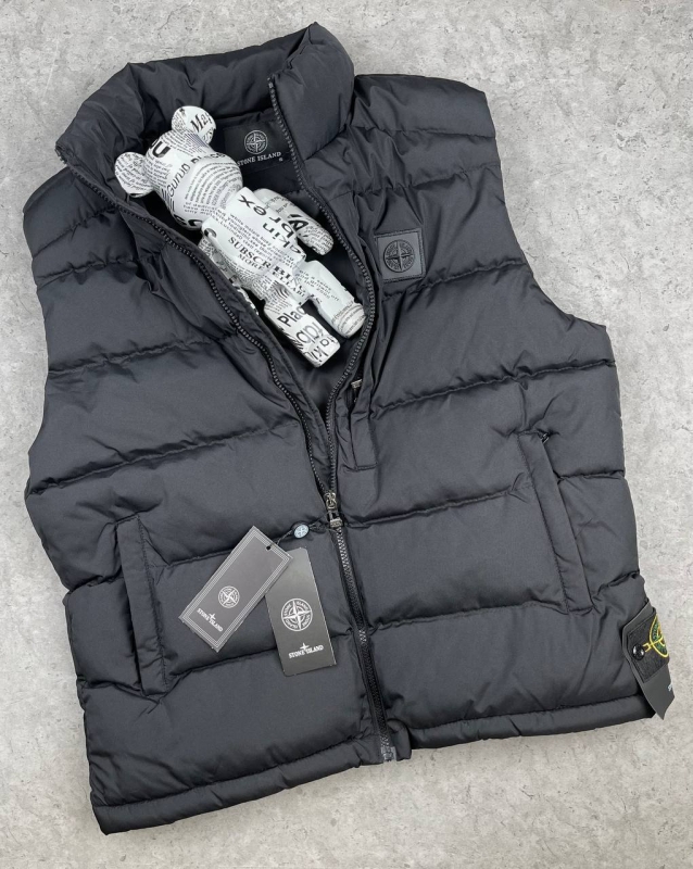Черная мужская брендовая жилетка Stone Island К-1112